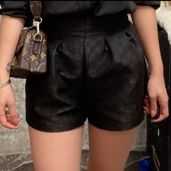 *IN SEARCH OF* " GG Designer Print" High Waist Shorts - Picture 3 of 3